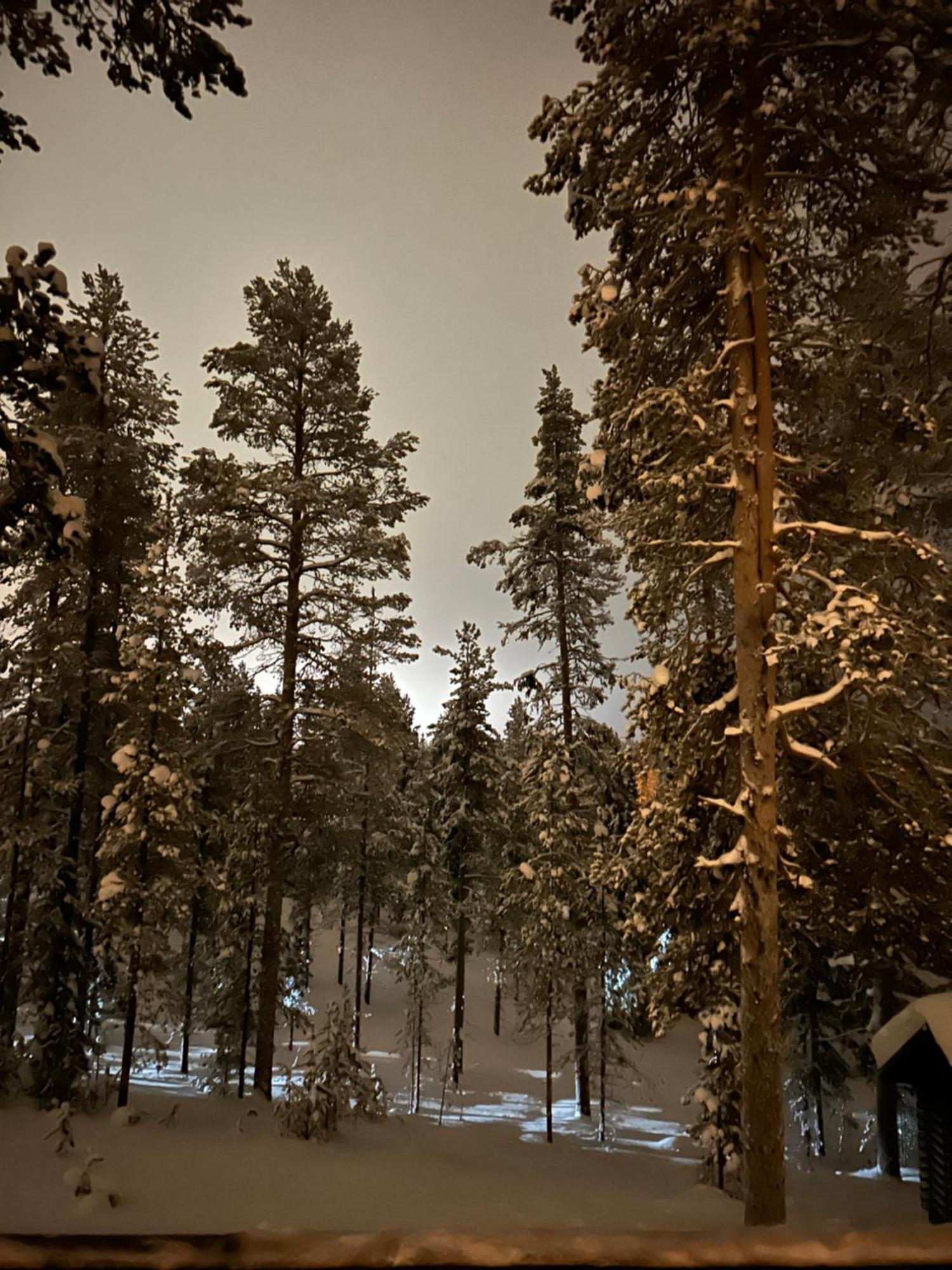 Villa Lumihelmi A & B Akaslompolo Bagian luar foto